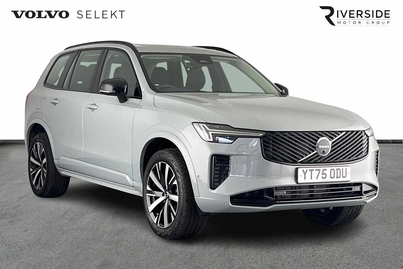 Main listing image - Volvo XC90