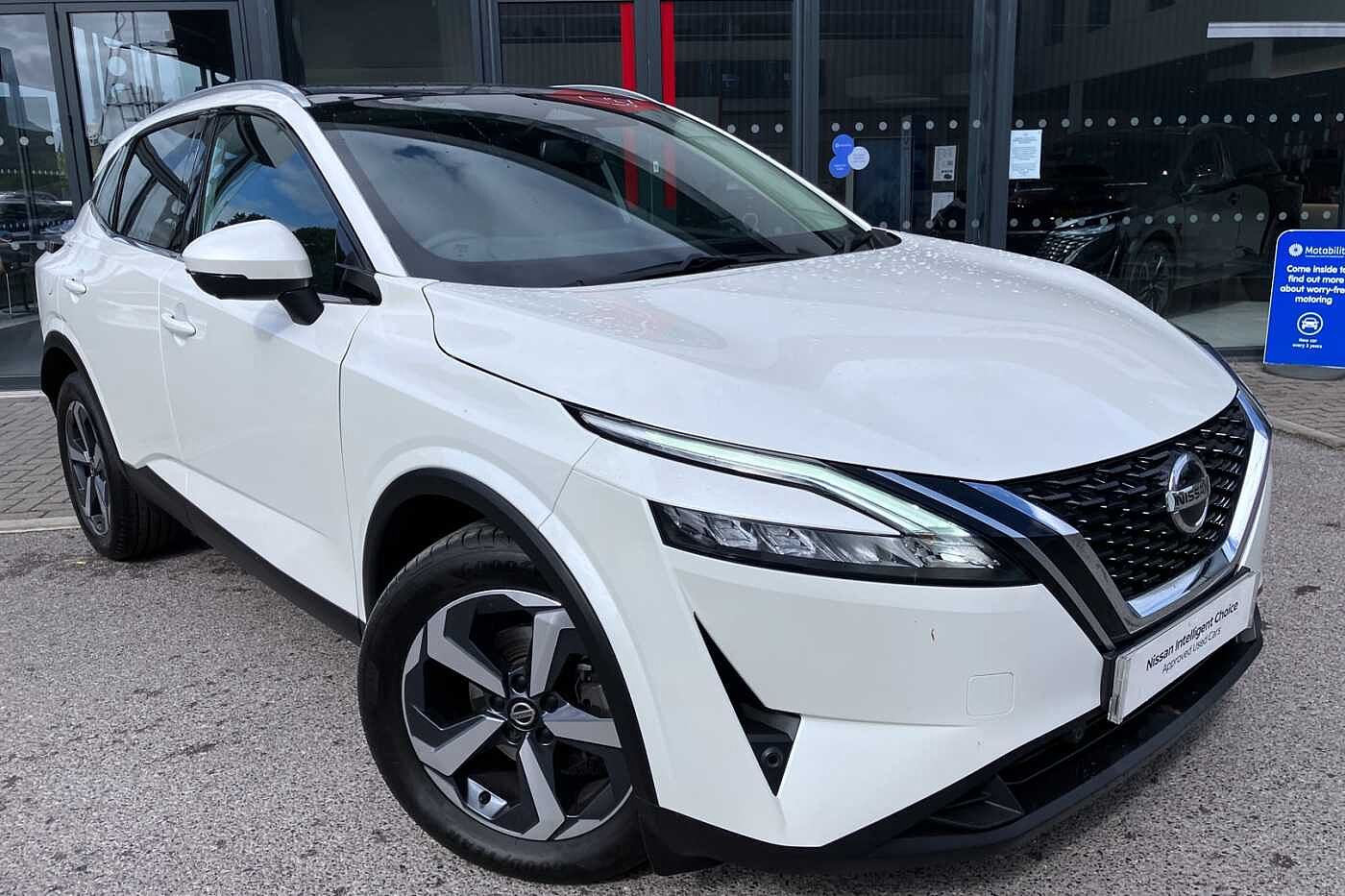 Main listing image - Nissan Qashqai