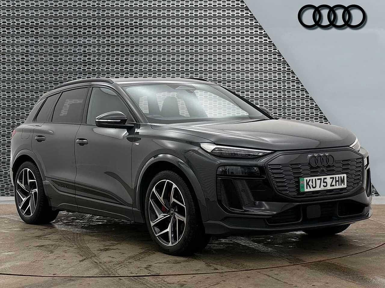 Main listing image - Audi Q6