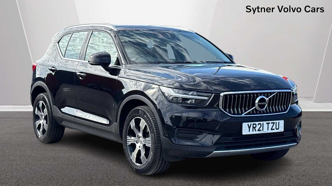 Main listing image - Volvo XC40