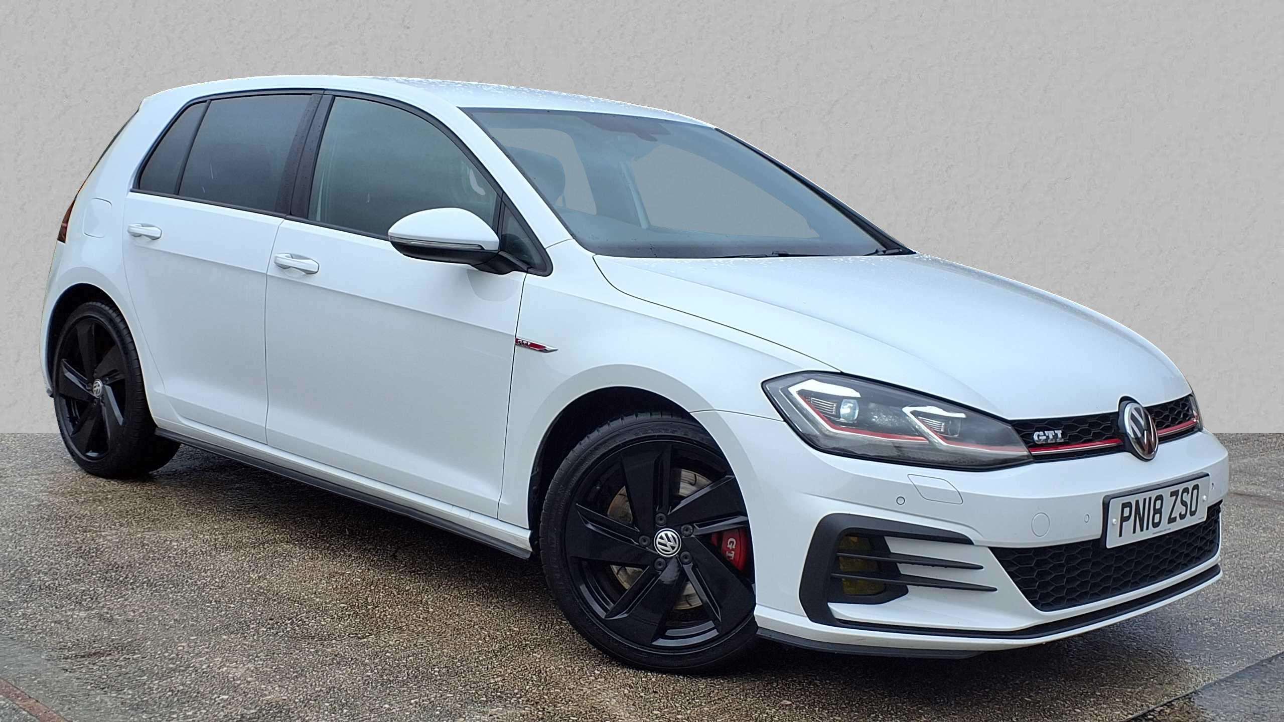 Main listing image - Volkswagen Golf GTI
