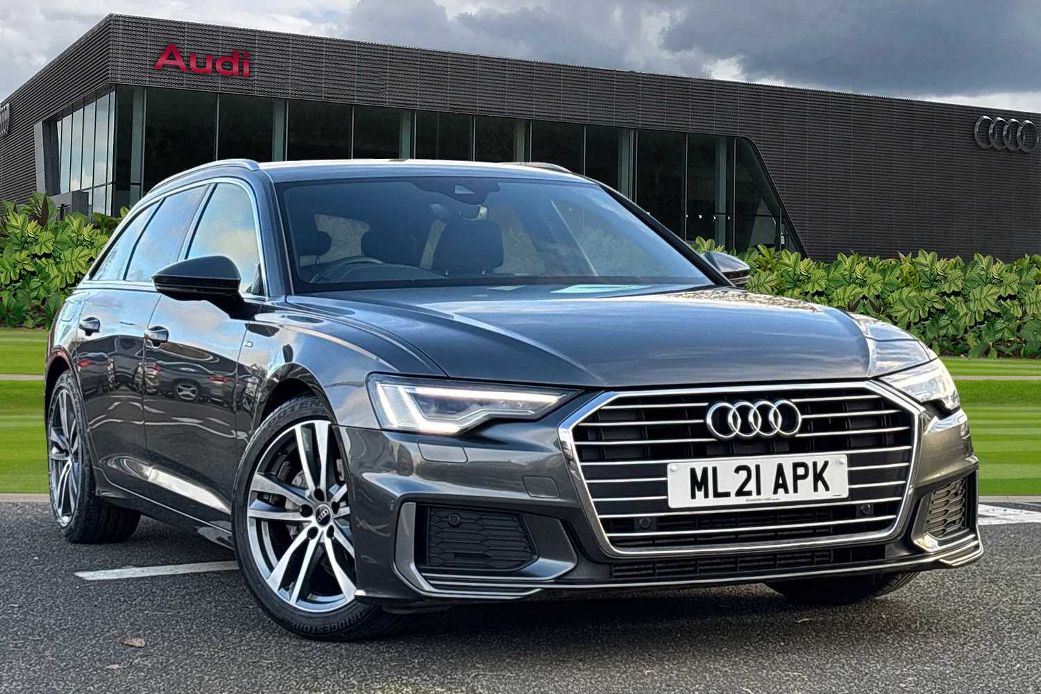 Main listing image - Audi A6 Avant