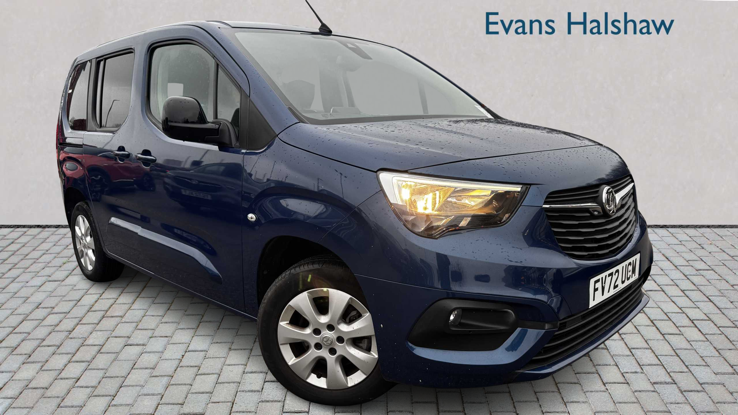 Main listing image - Vauxhall Combo Life