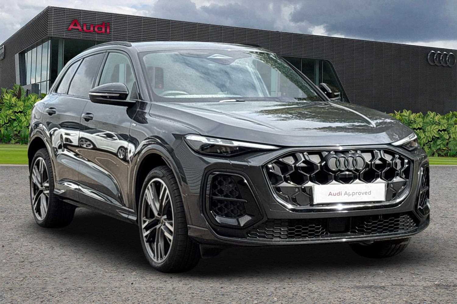 Main listing image - Audi Q5