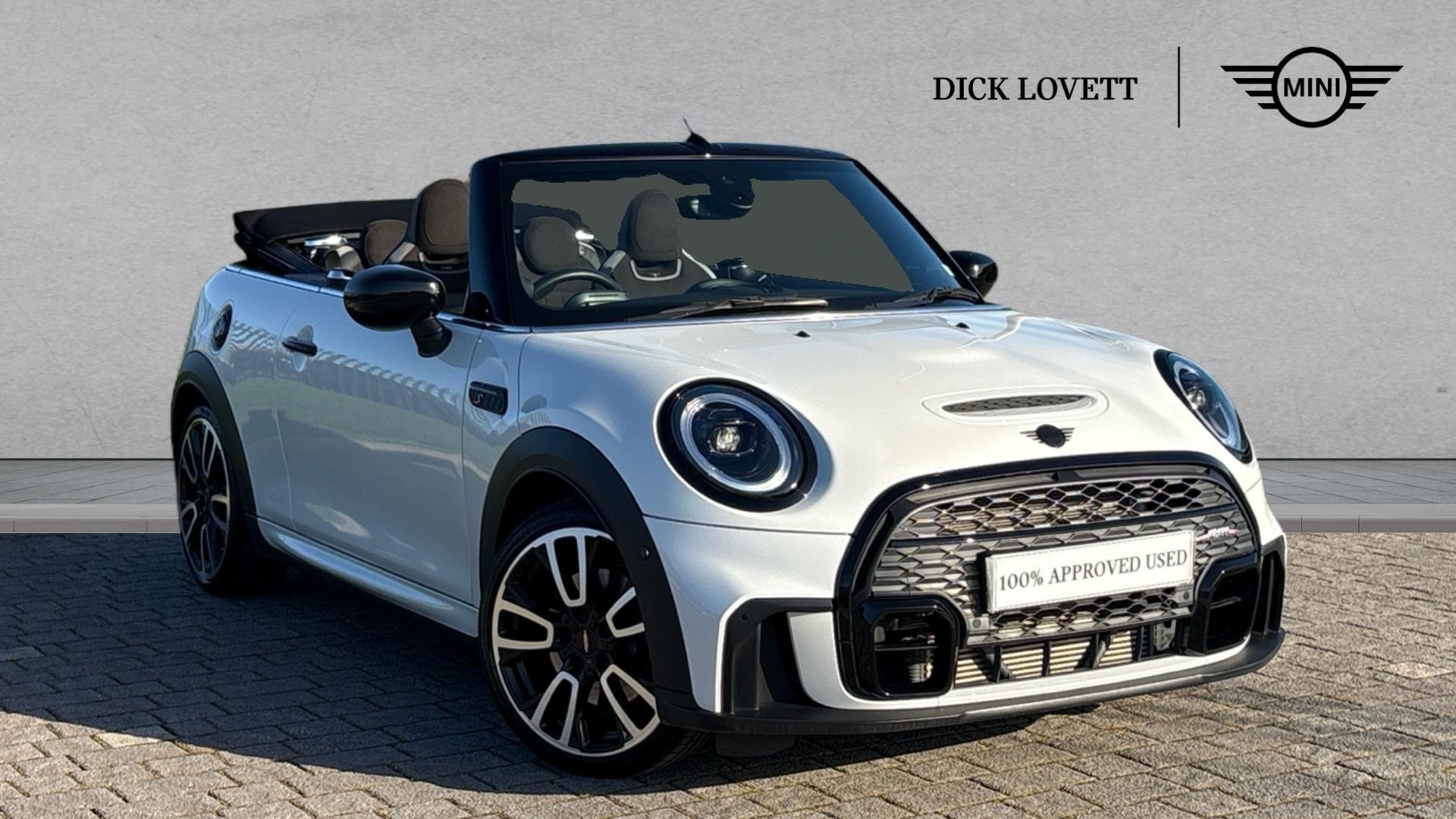 Main listing image - MINI Convertible