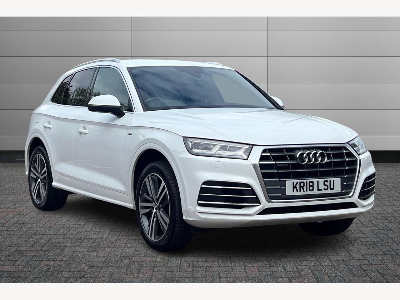 Main listing image - Audi Q5