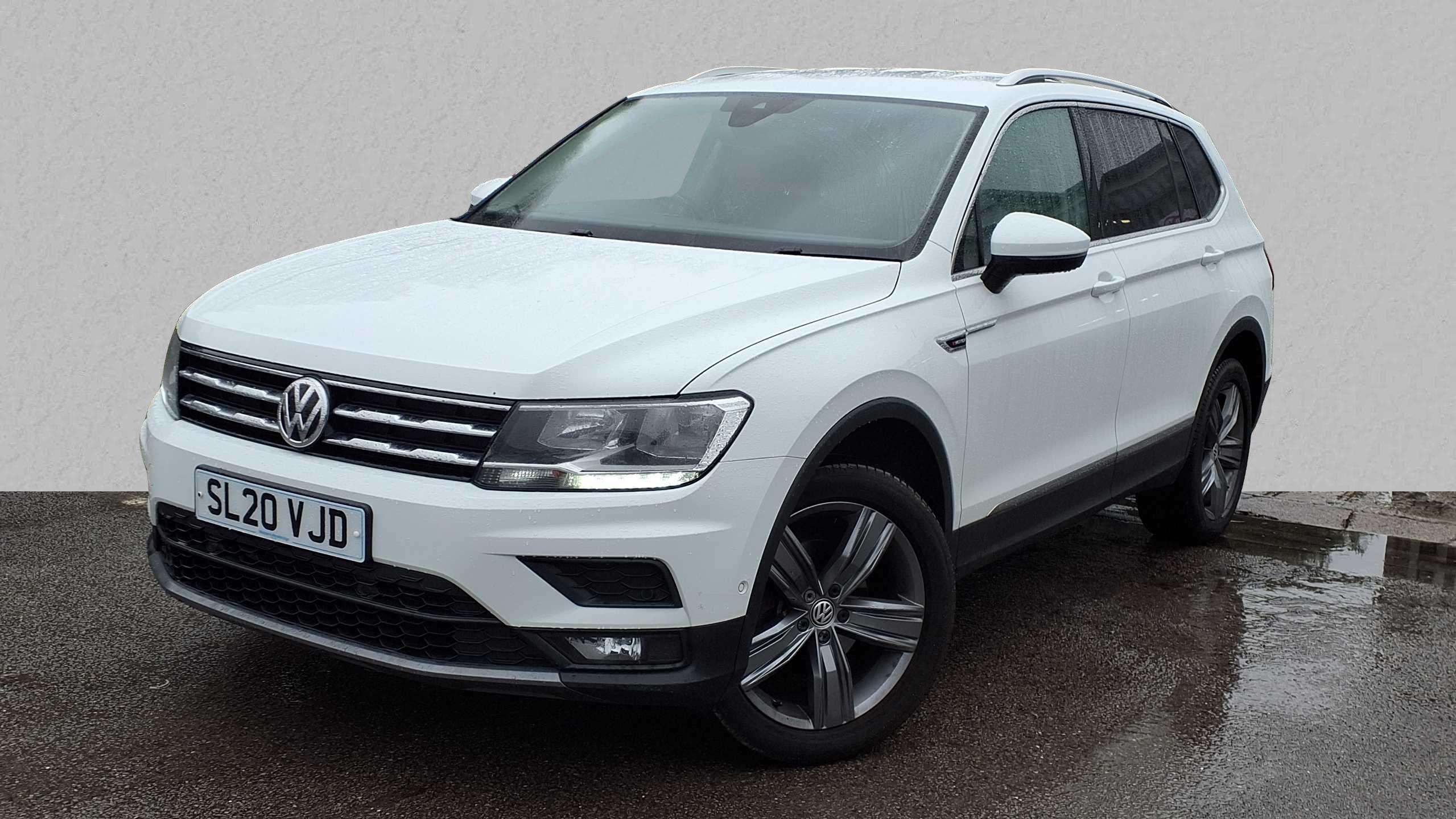 Main listing image - Volkswagen Tiguan Allspace
