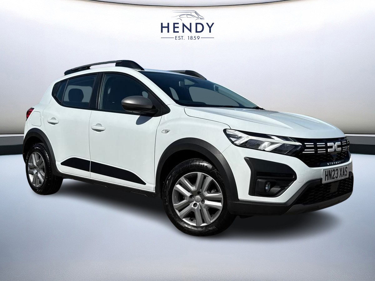 Main listing image - Dacia Sandero Stepway