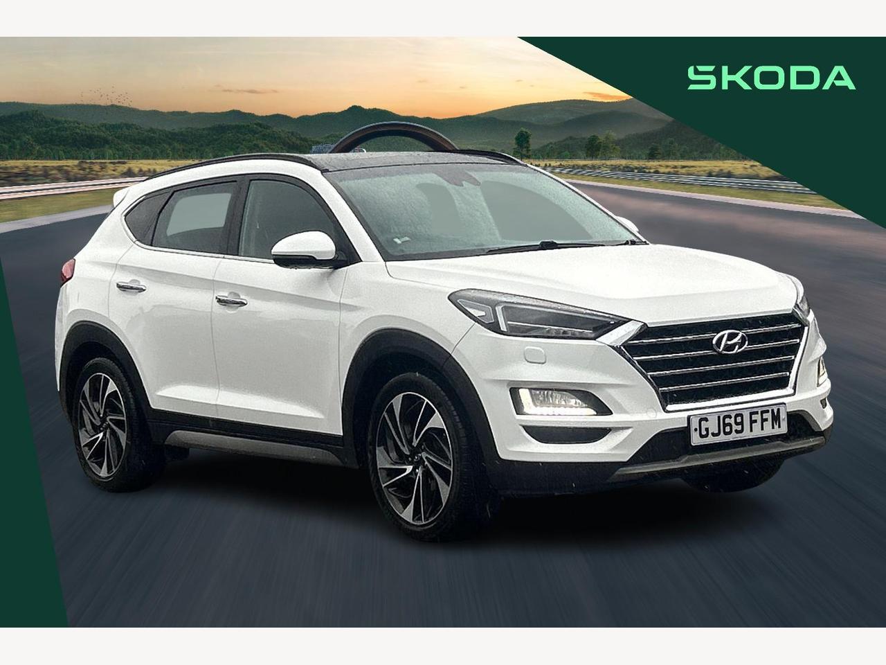 Main listing image - Hyundai Tucson