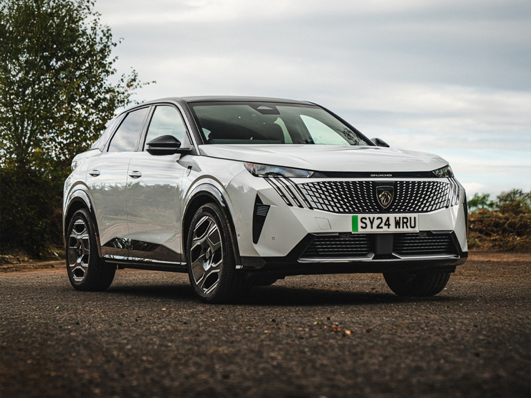 Main listing image - Peugeot 3008
