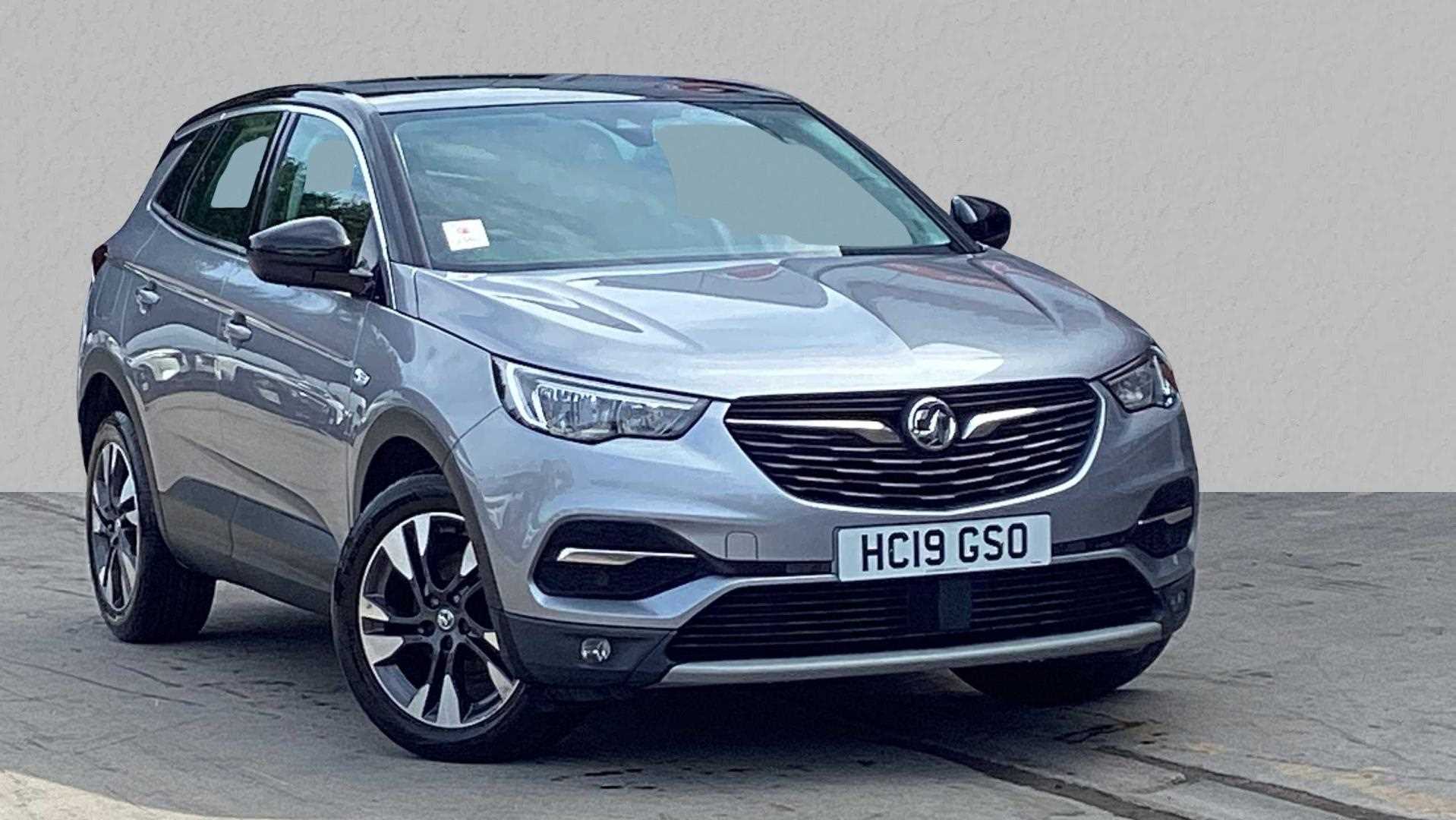Main listing image - Vauxhall Grandland X