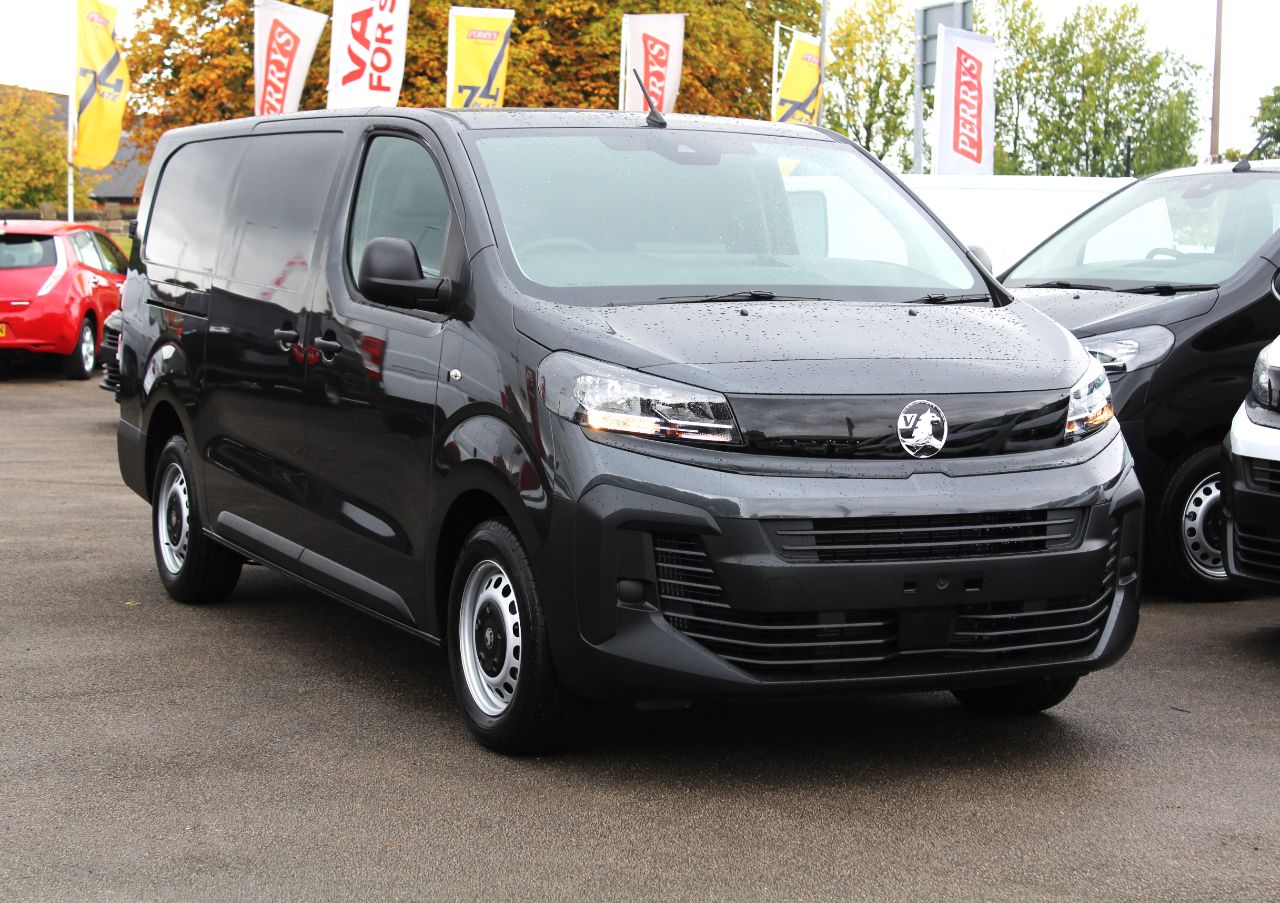 Main listing image - Vauxhall Vivaro