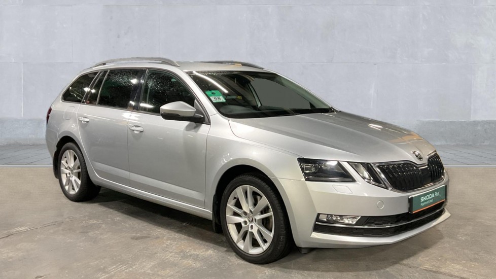 Main listing image - Skoda Octavia Estate