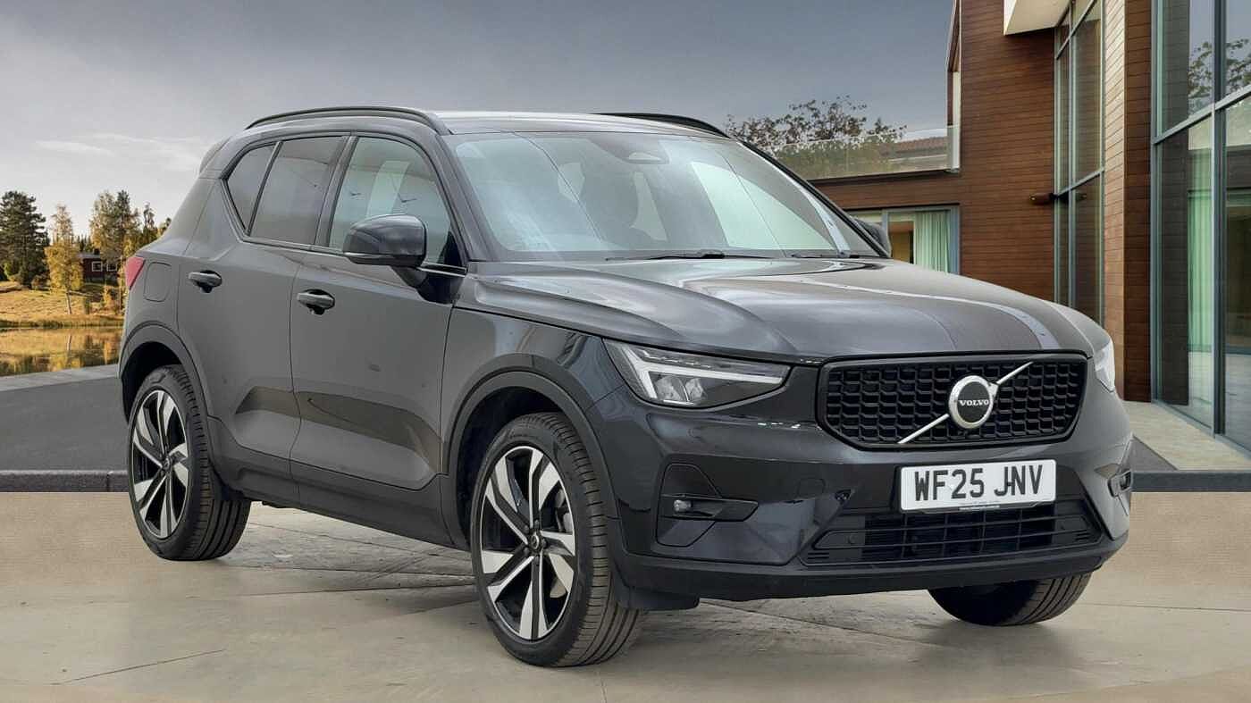 Main listing image - Volvo XC40