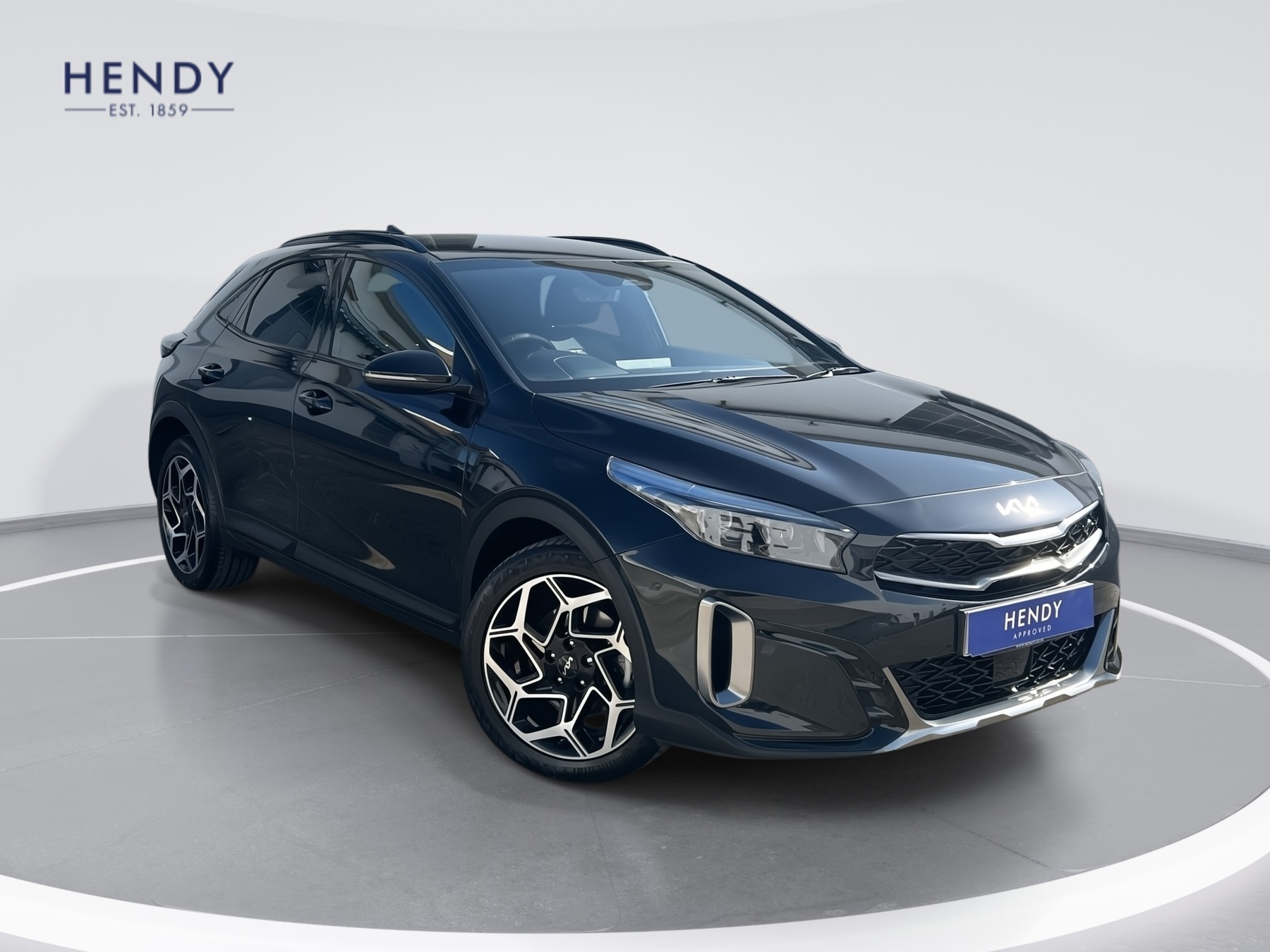 Main listing image - Kia XCeed