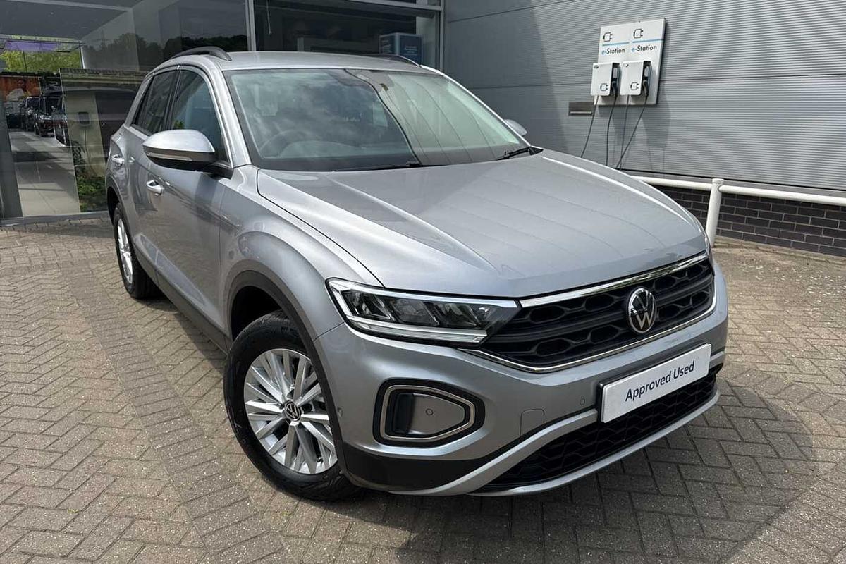Main listing image - Volkswagen T-Roc