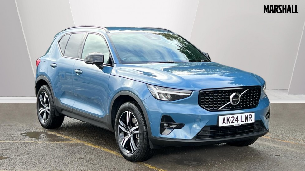 Main listing image - Volvo XC40