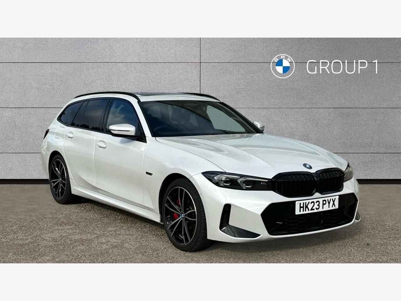 Main listing image - BMW 3 Series Touring