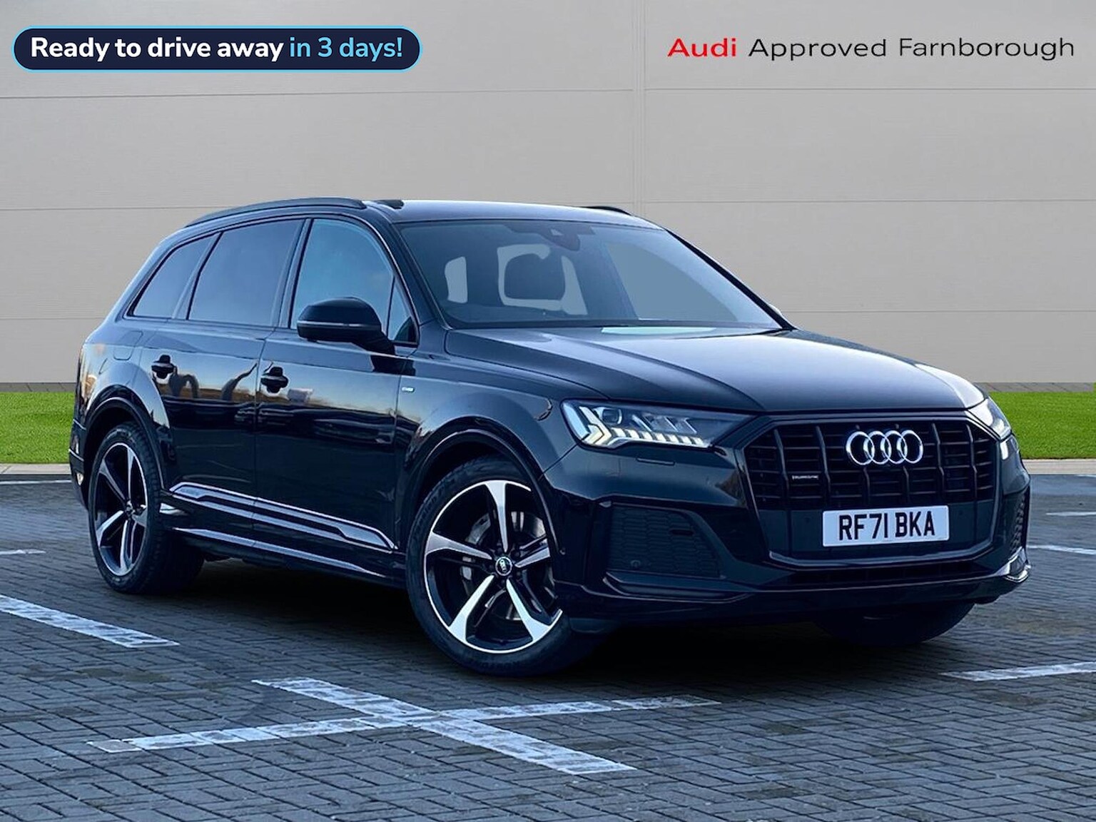 Main listing image - Audi Q7