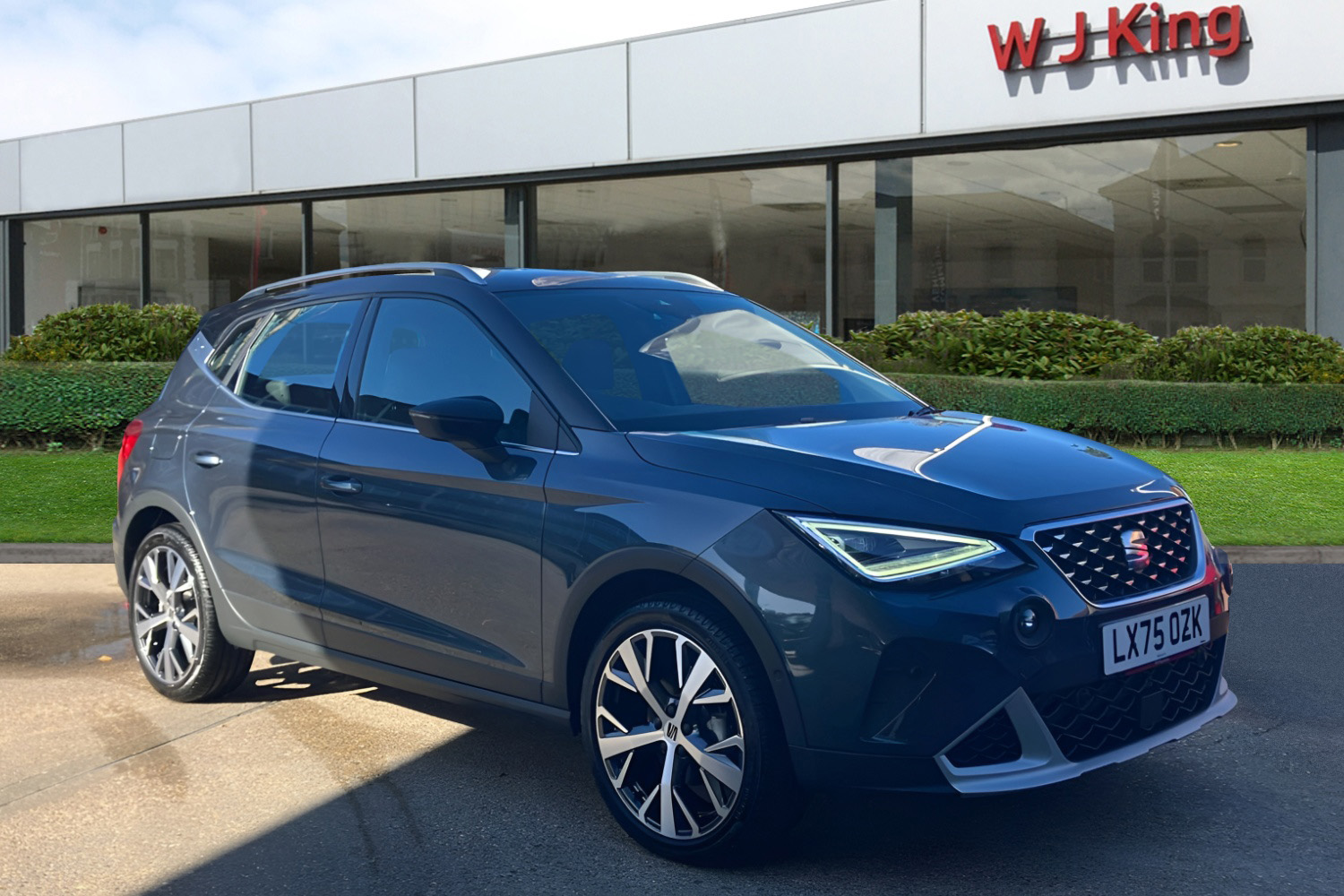Main listing image - SEAT Arona