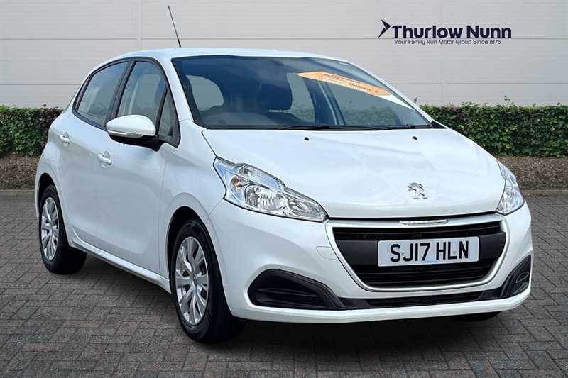 Main listing image - Peugeot 208