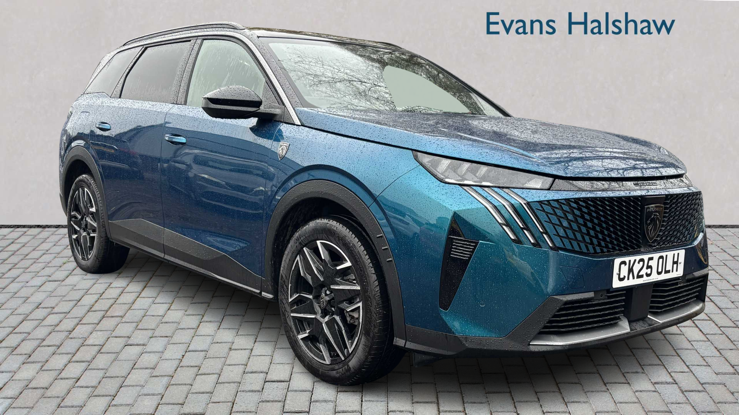 Main listing image - Peugeot 5008