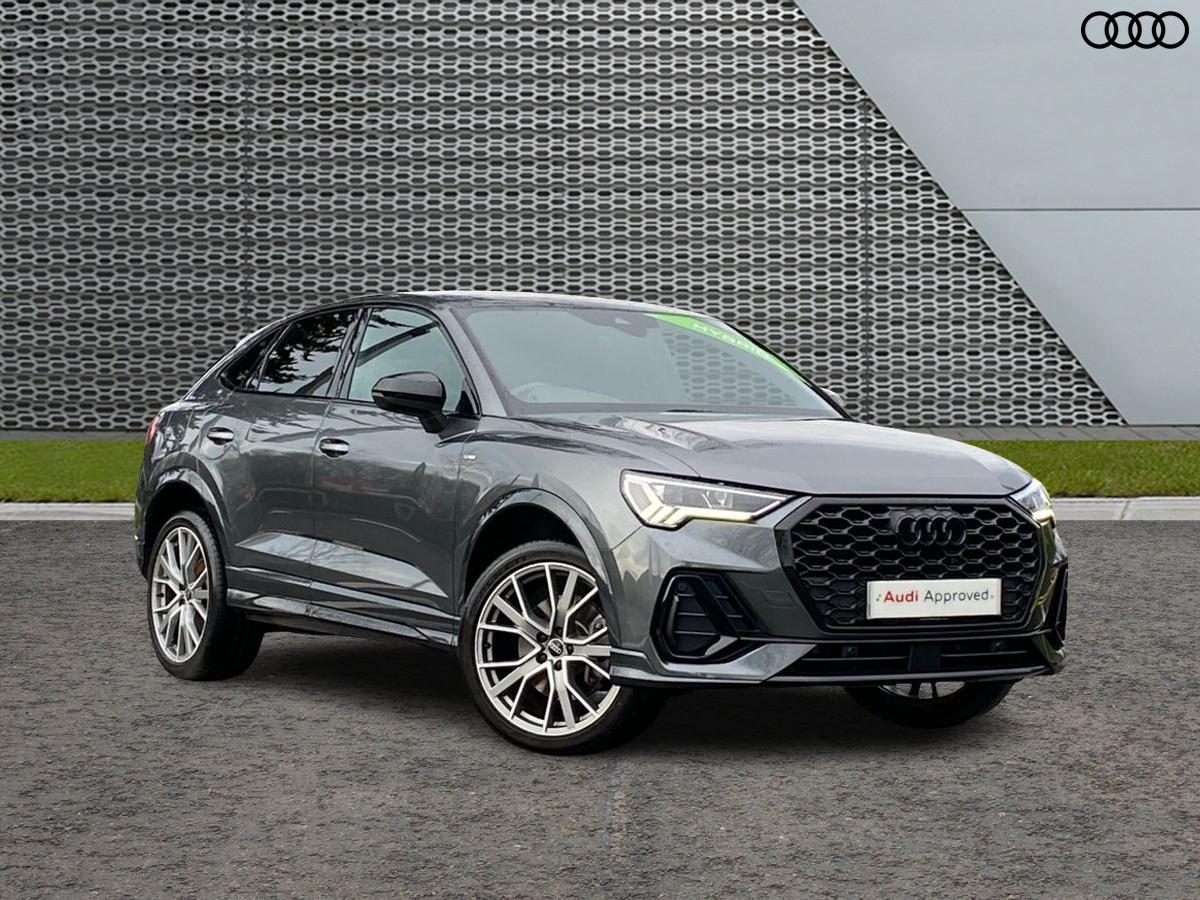 Main listing image - Audi Q3