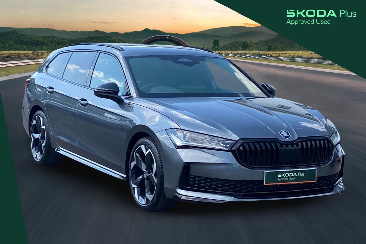 Main listing image - Skoda Superb