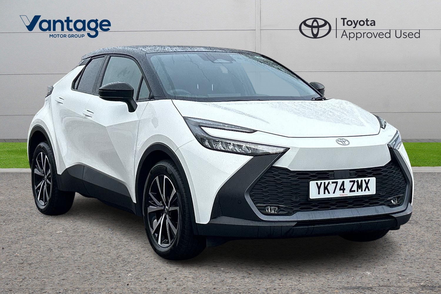 Main listing image - Toyota C-HR