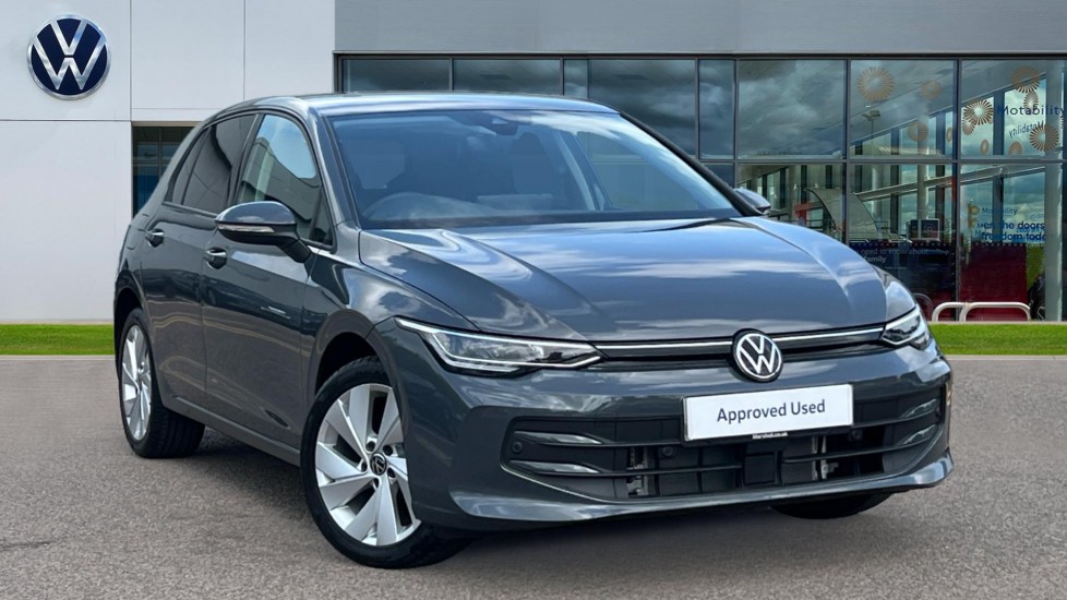 Main listing image - Volkswagen Golf