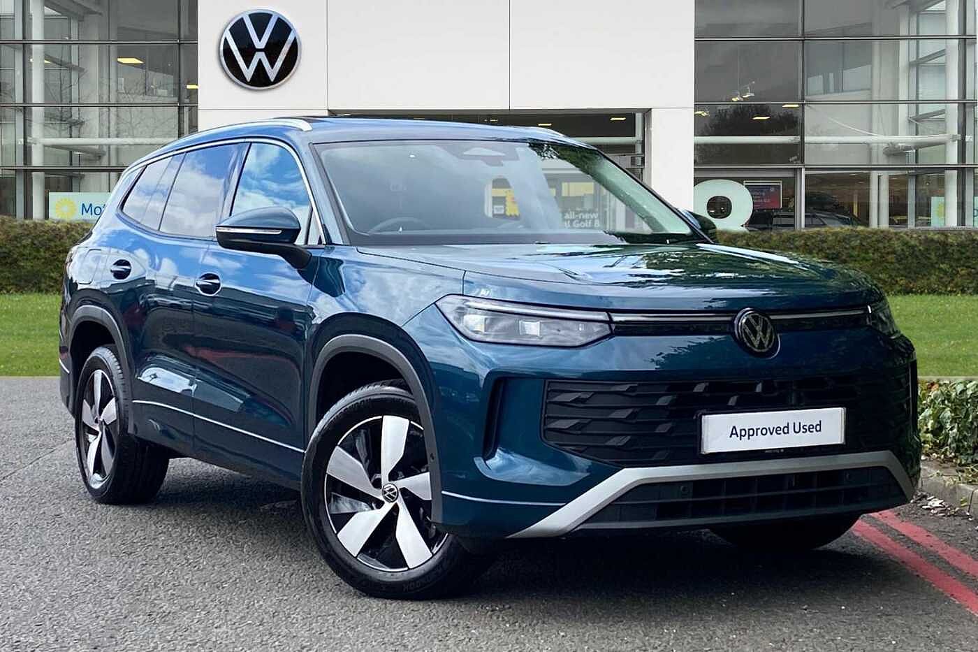 Main listing image - Volkswagen Tayron