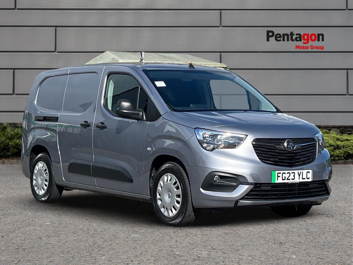 Main listing image - Vauxhall Combo Cargo-e