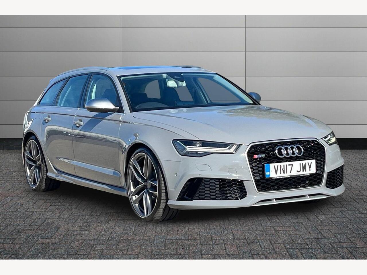 Main listing image - Audi RS6