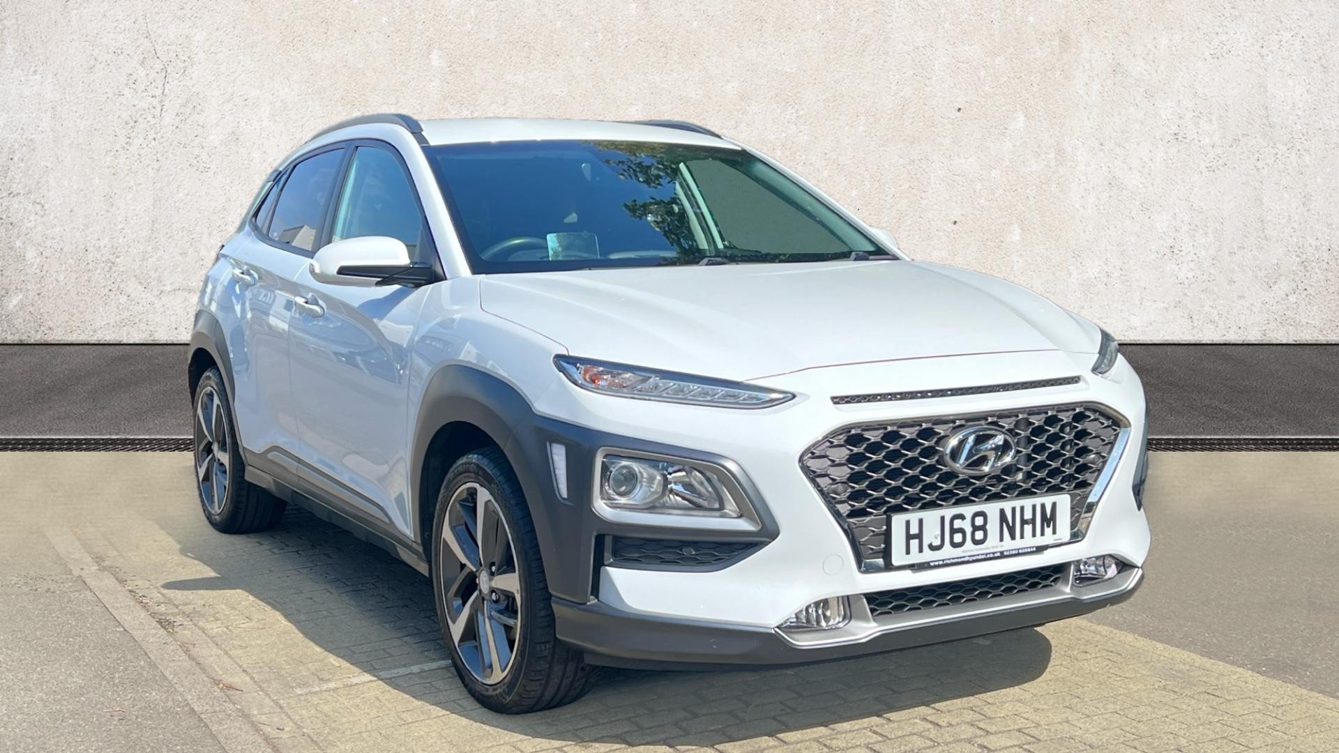 Main listing image - Hyundai Kona