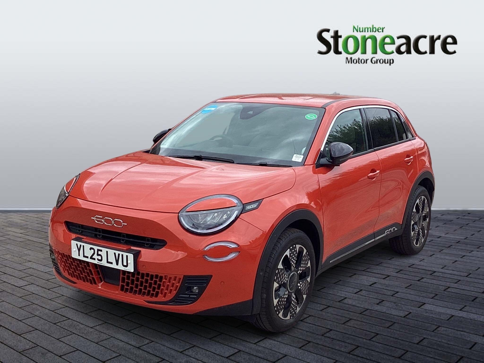 Main listing image - Fiat 600 Electric