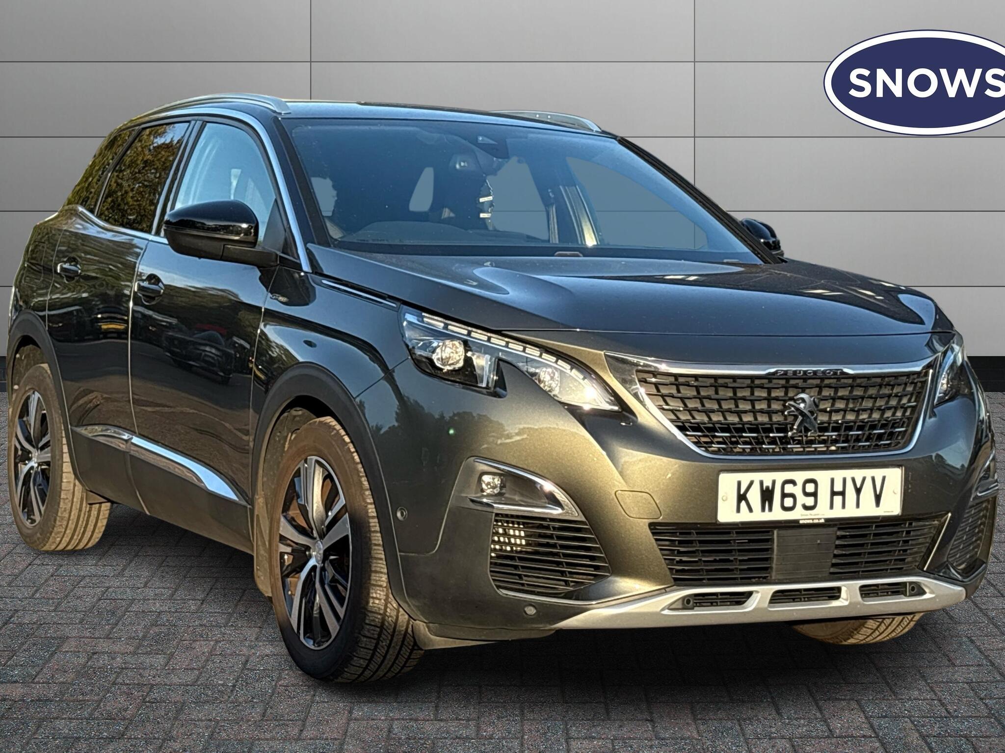 Main listing image - Peugeot 3008
