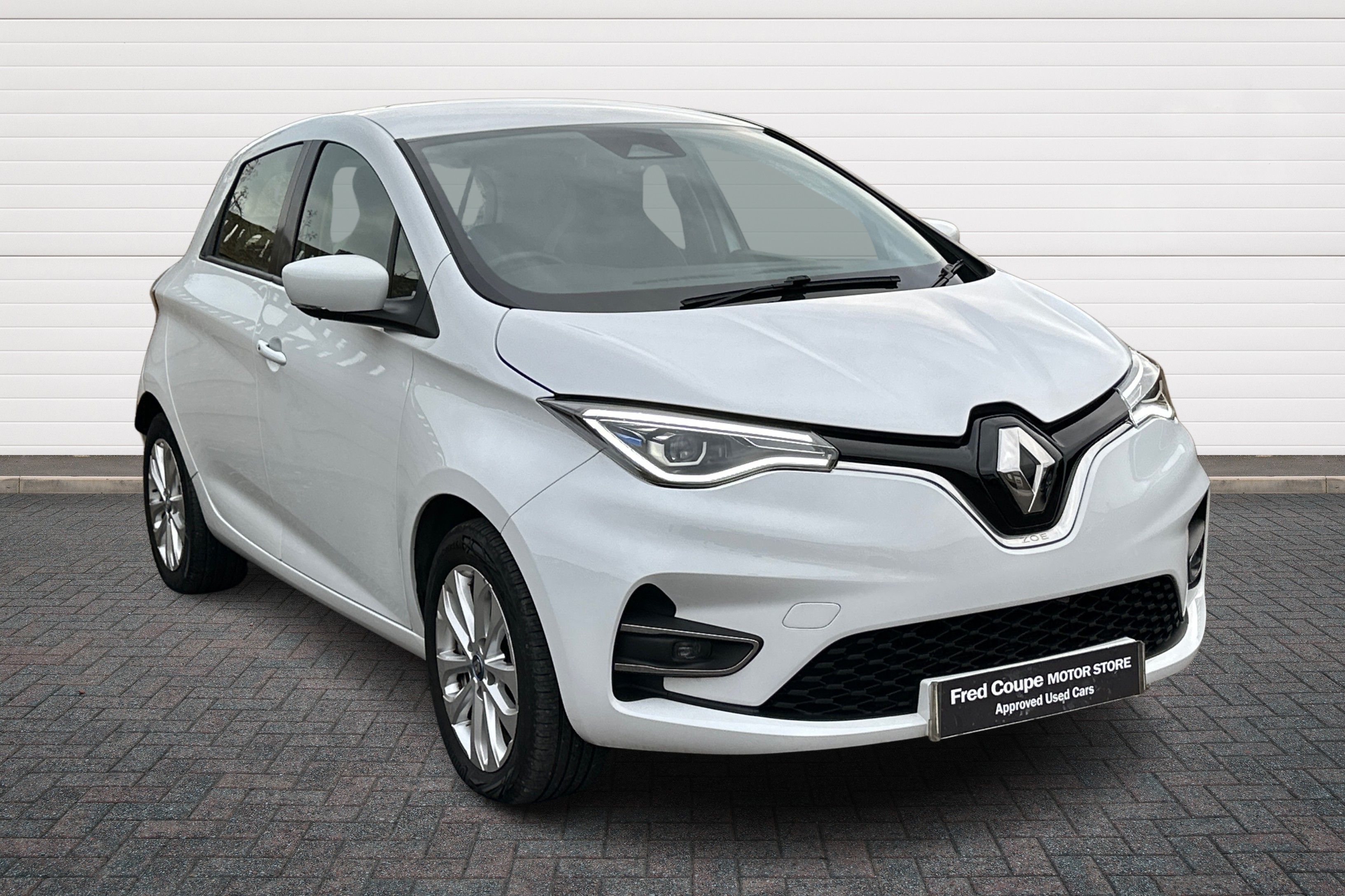 Main listing image - Renault Zoe