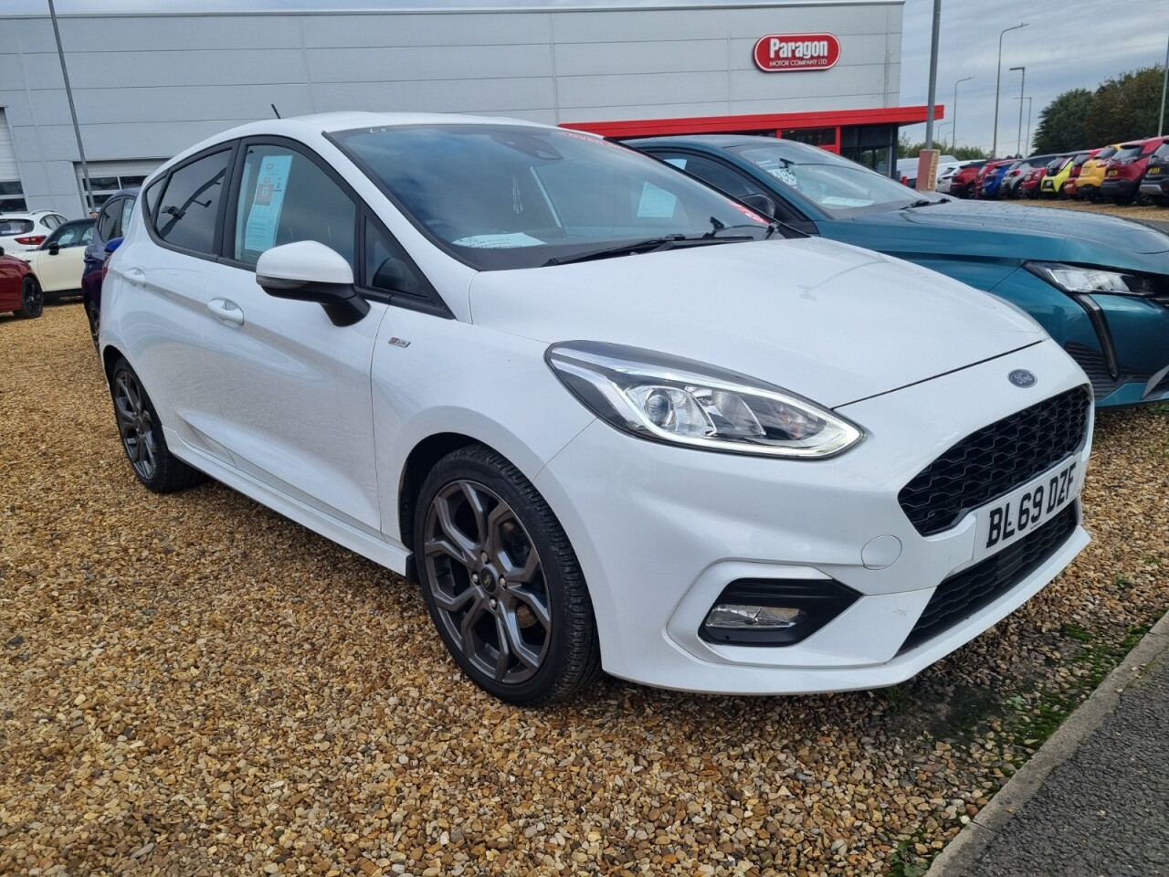 Main listing image - Ford Fiesta