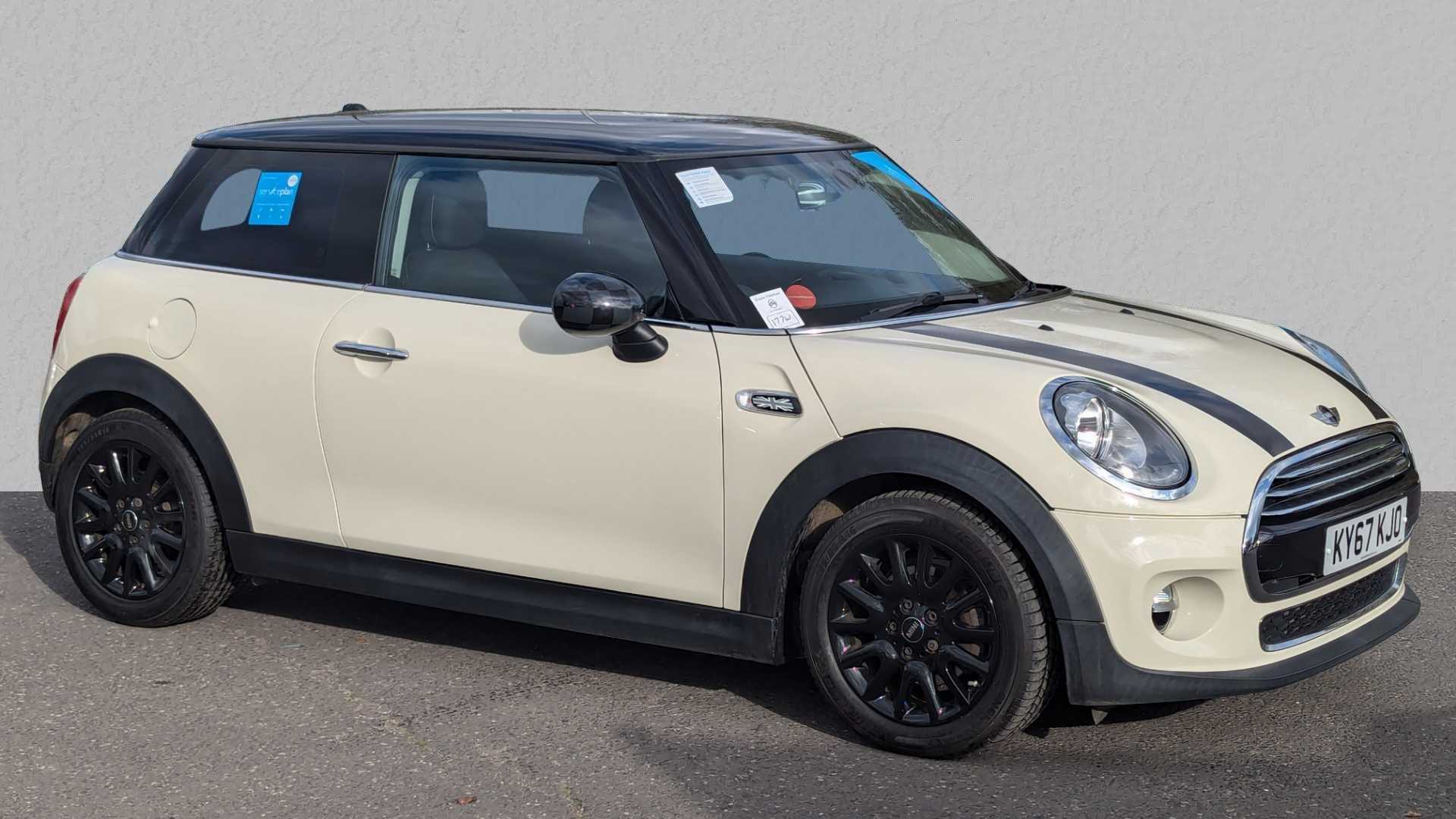 Main listing image - MINI Hatchback