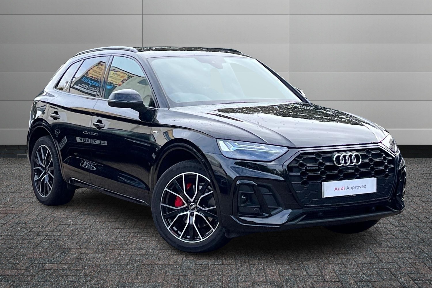 Main listing image - Audi Q5