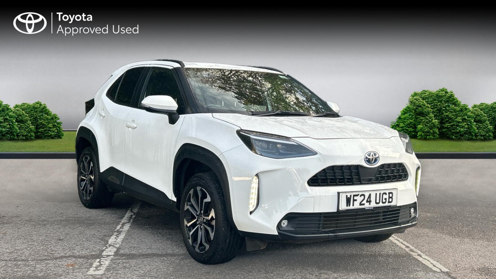 Main listing image - Toyota Yaris Cross