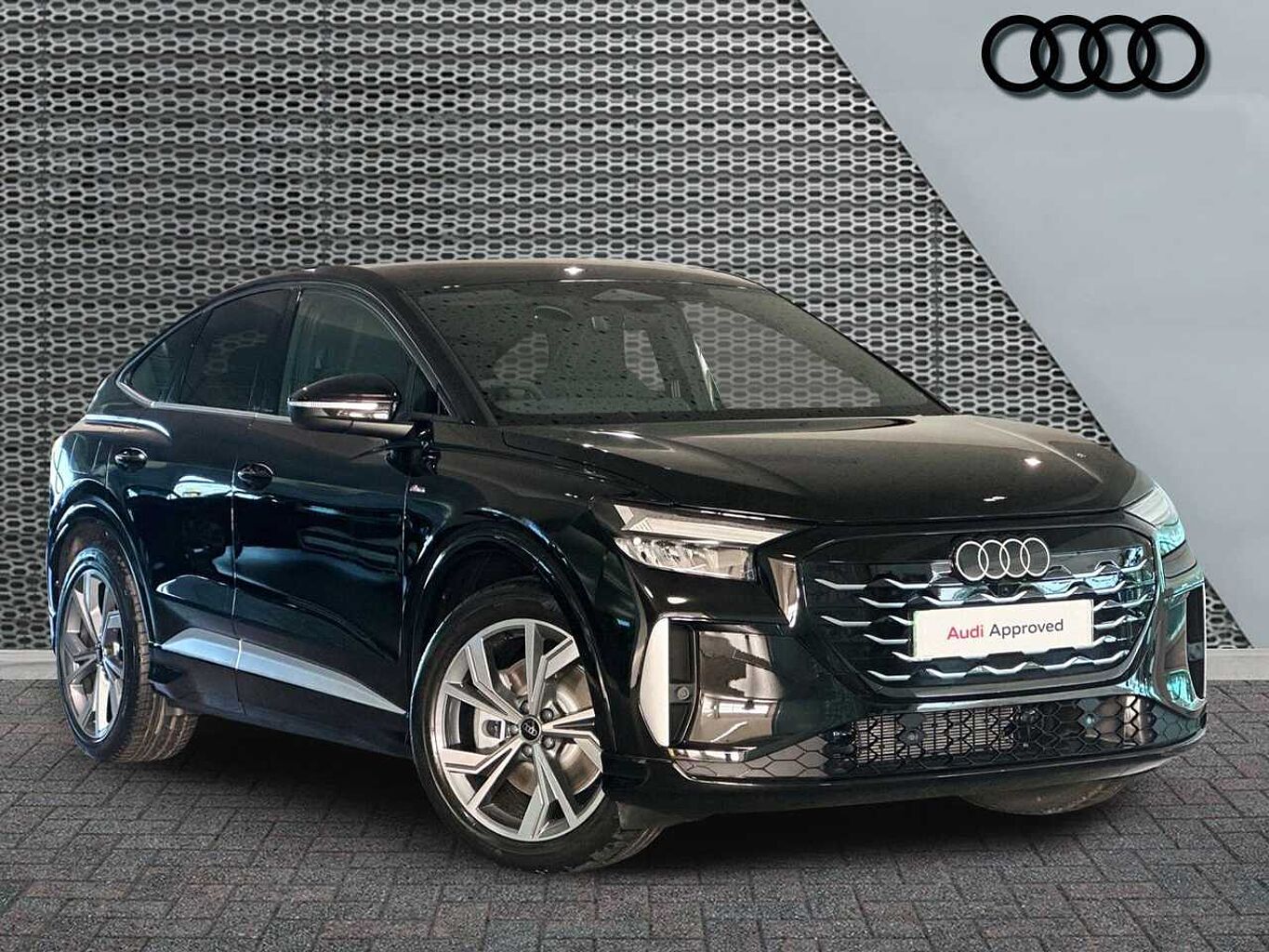Main listing image - Audi Q4