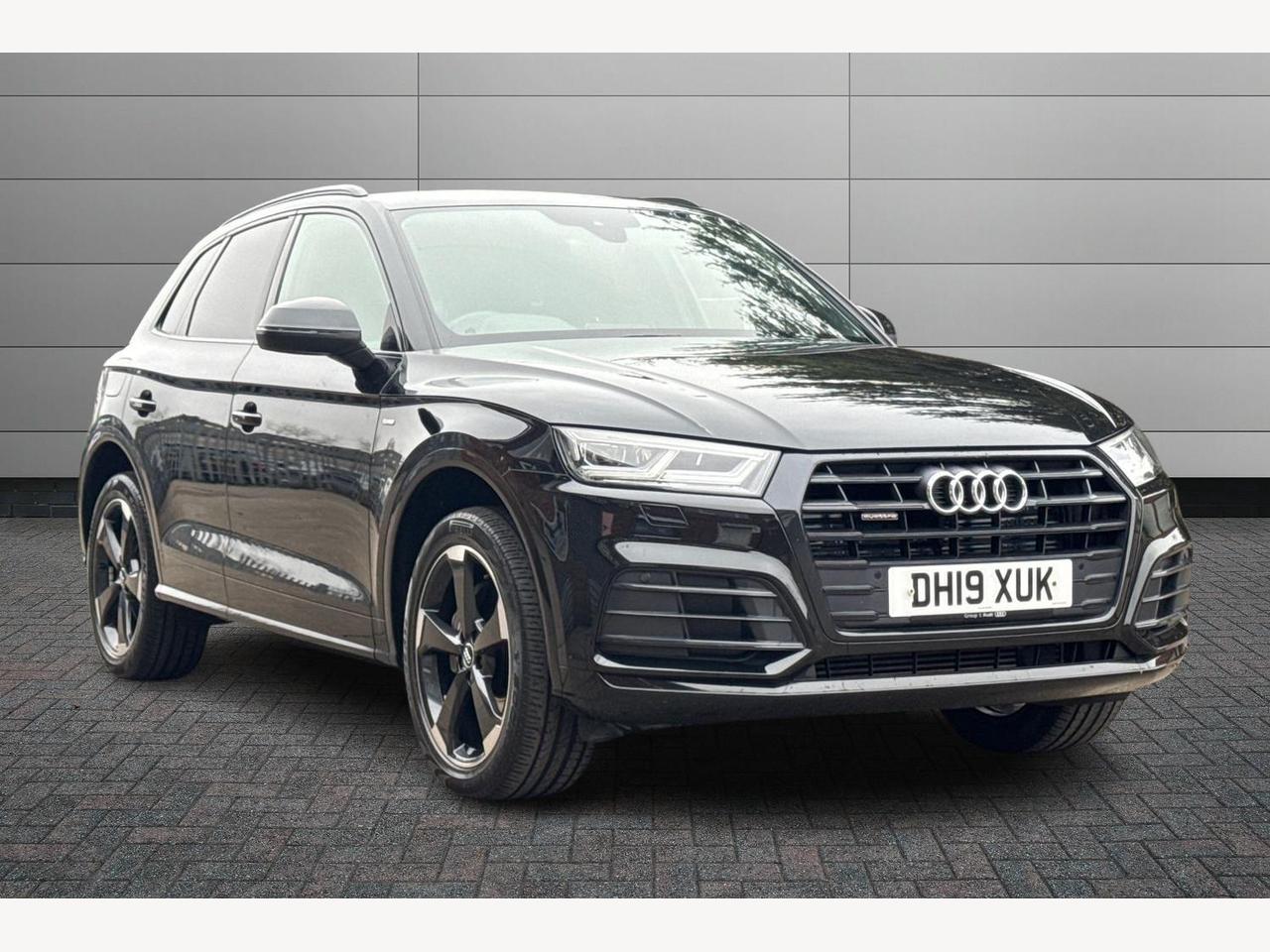 Main listing image - Audi Q5