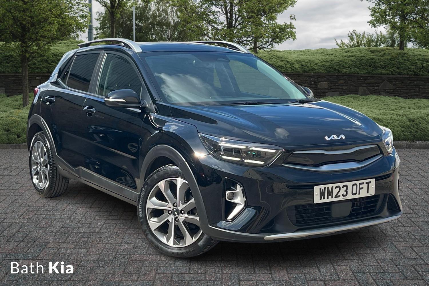 Main listing image - Kia Stonic