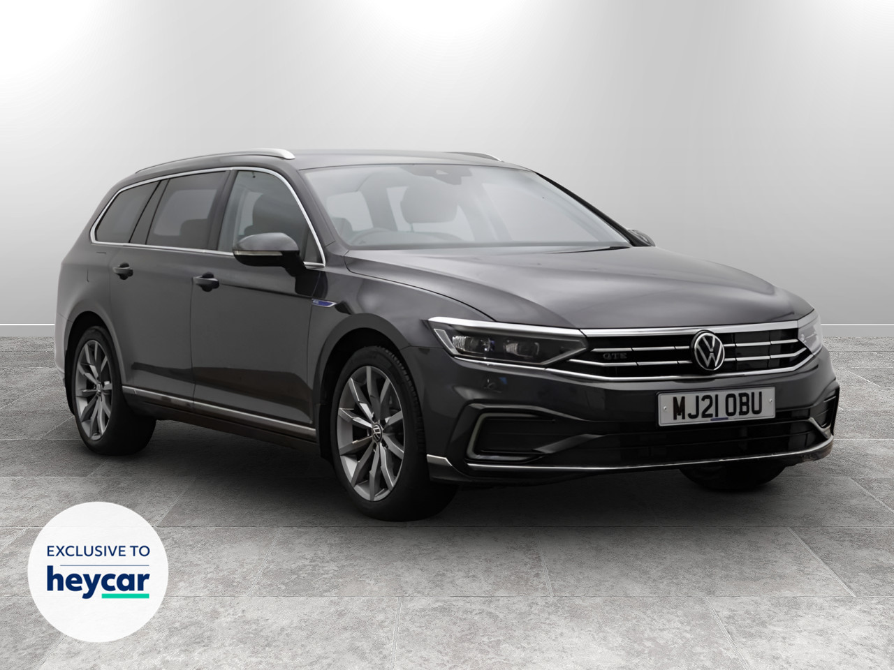 Main listing image - Volkswagen Passat GTE