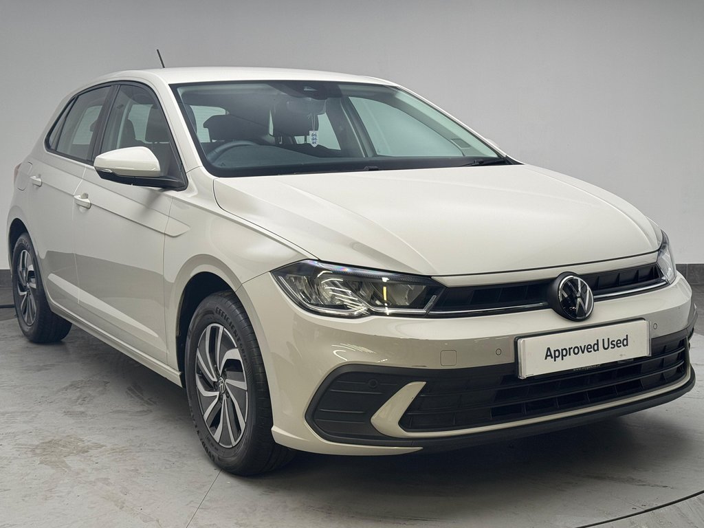 Main listing image - Volkswagen Polo