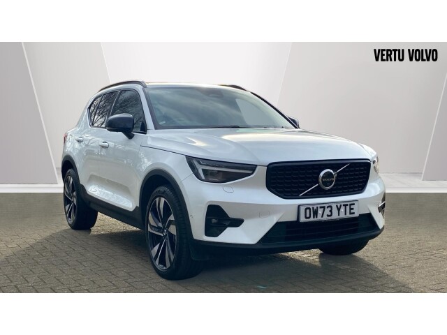 Main listing image - Volvo XC40