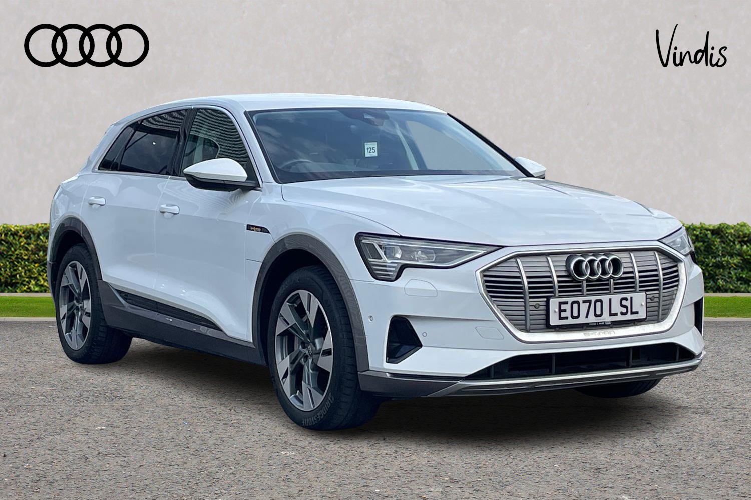 Main listing image - Audi e-tron