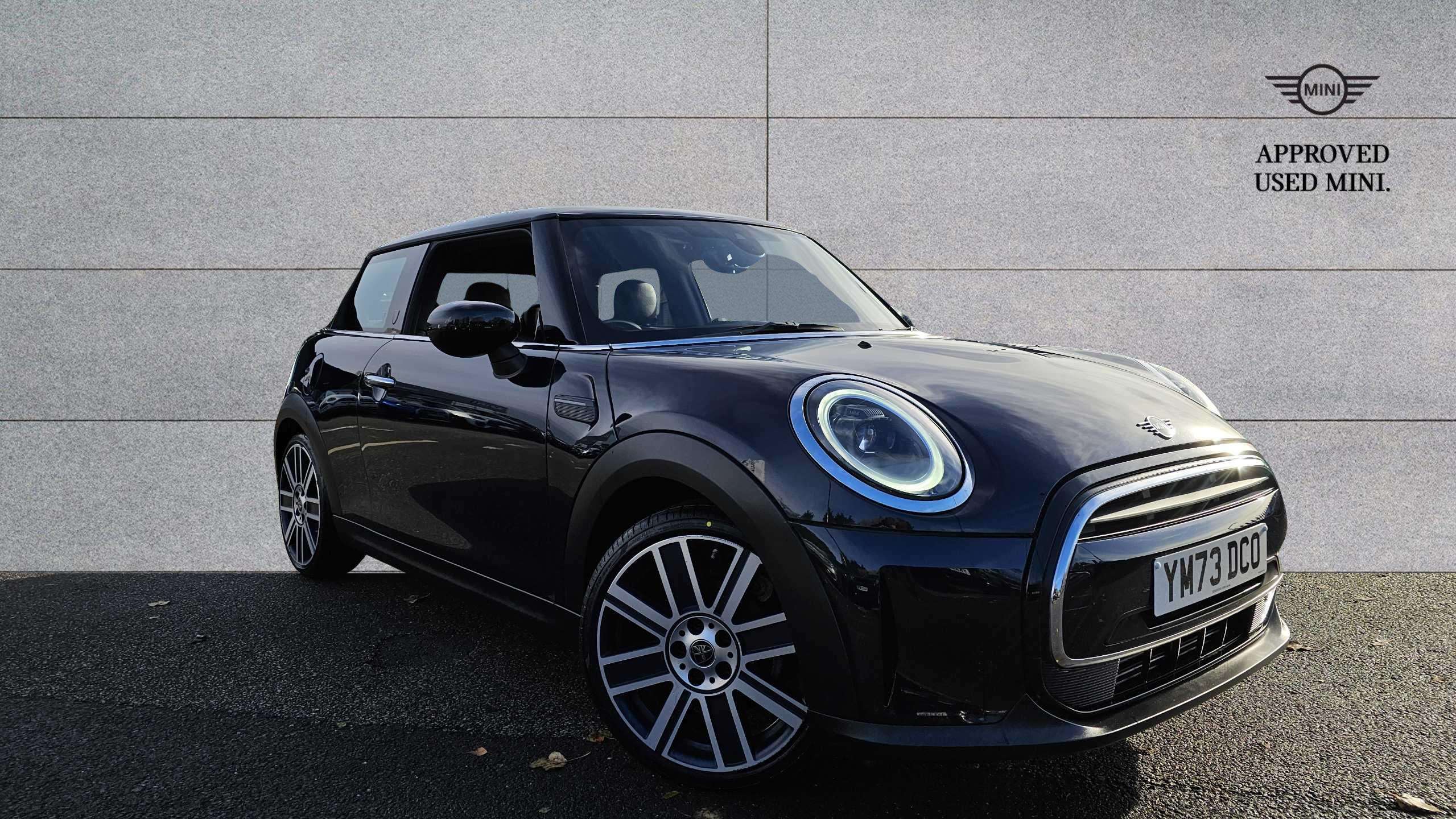 Main listing image - MINI Hatchback