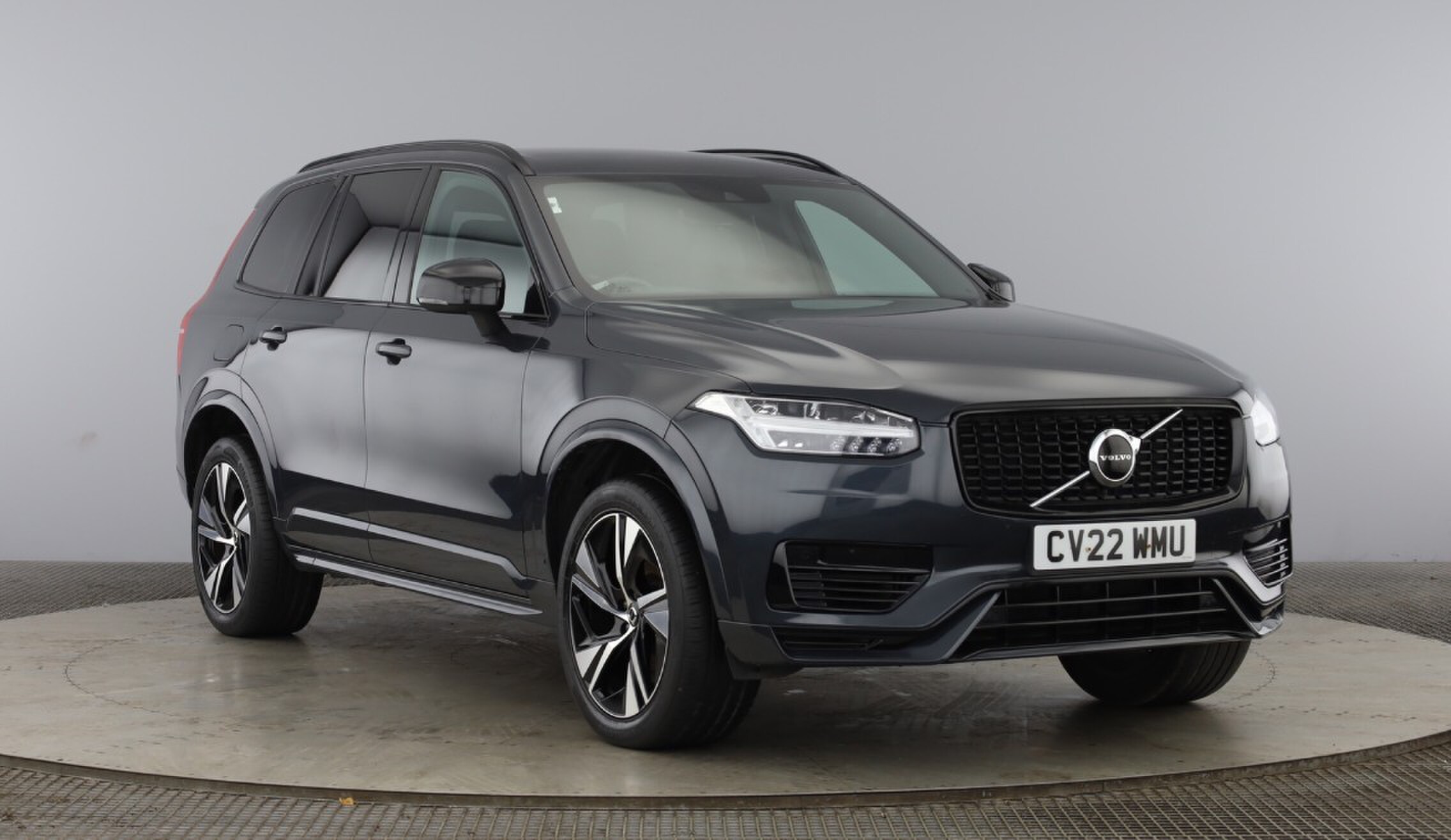 Main listing image - Volvo XC90